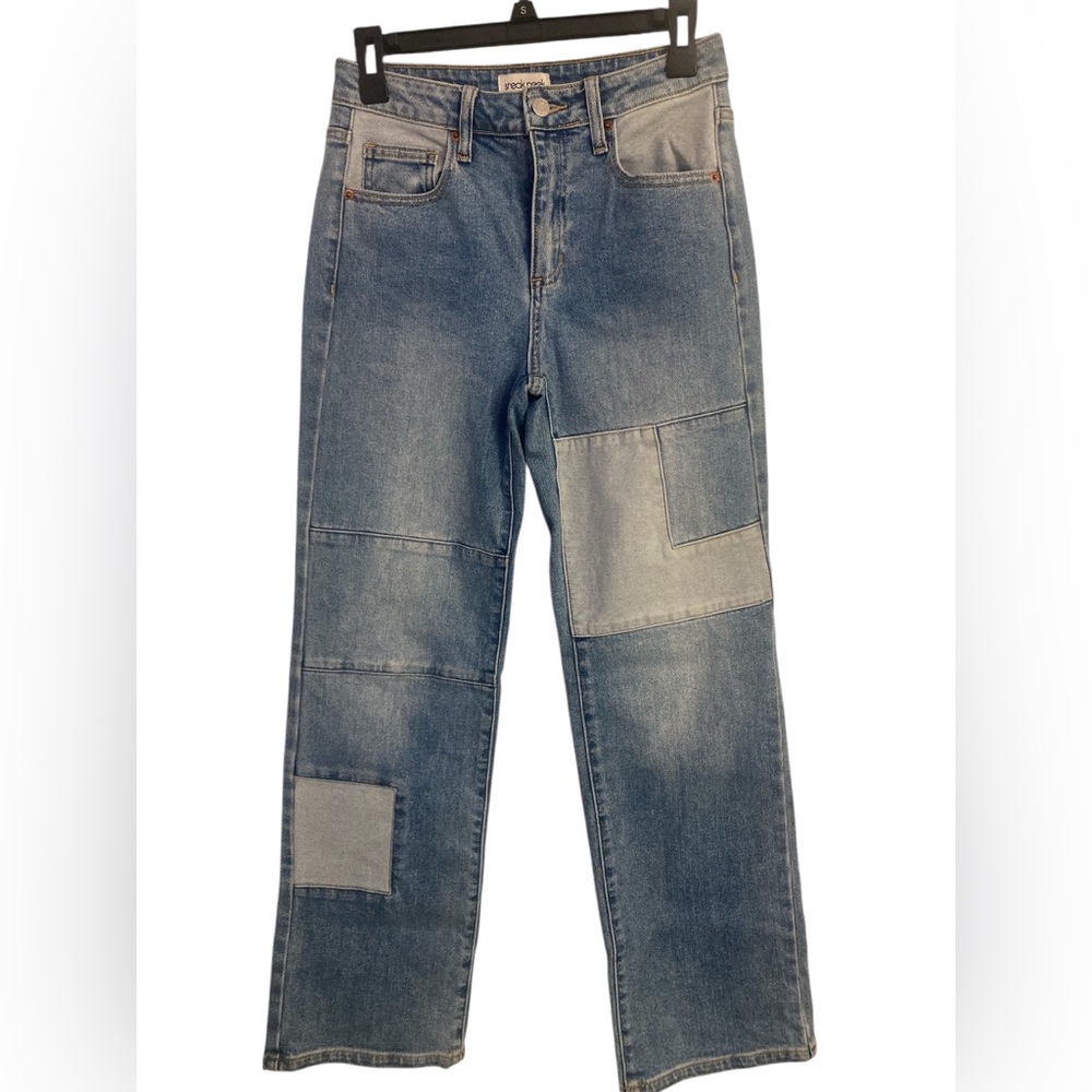 Sneak Peek Blue and Gray Straight Jeans Distressed Style GUC 25